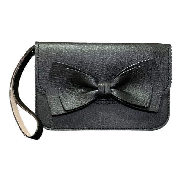 KATE SPADE Leather Bow Wristlet - Picture 2 of 12